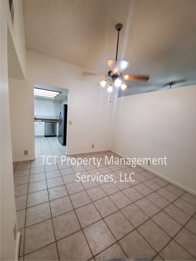 6601 S McKemy St Tempe, AZ 85283 photo 4