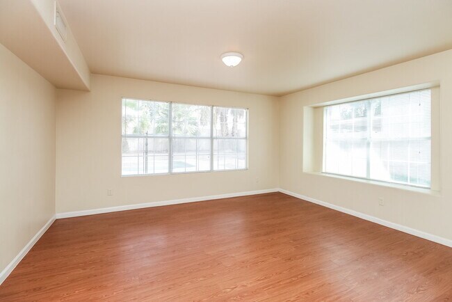 3422 E Woodland Dr Phoenix, AZ 85048 photo 4