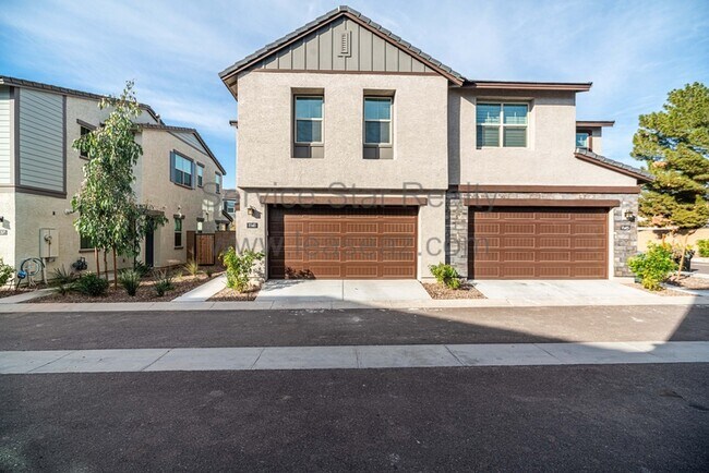 1141 W. Diamondback Dr. Chandler, AZ 85286 photo 2