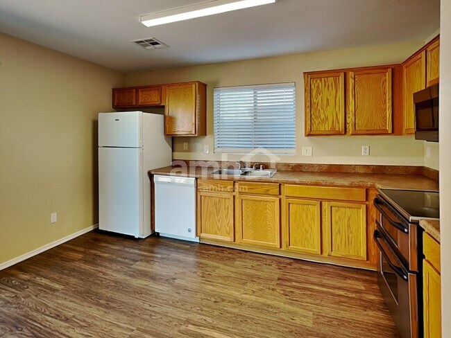 23410 W Mohave St Buckeye, AZ 85326 photo 3