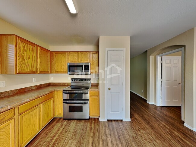 23410 W Mohave St Buckeye, AZ 85326 photo 4