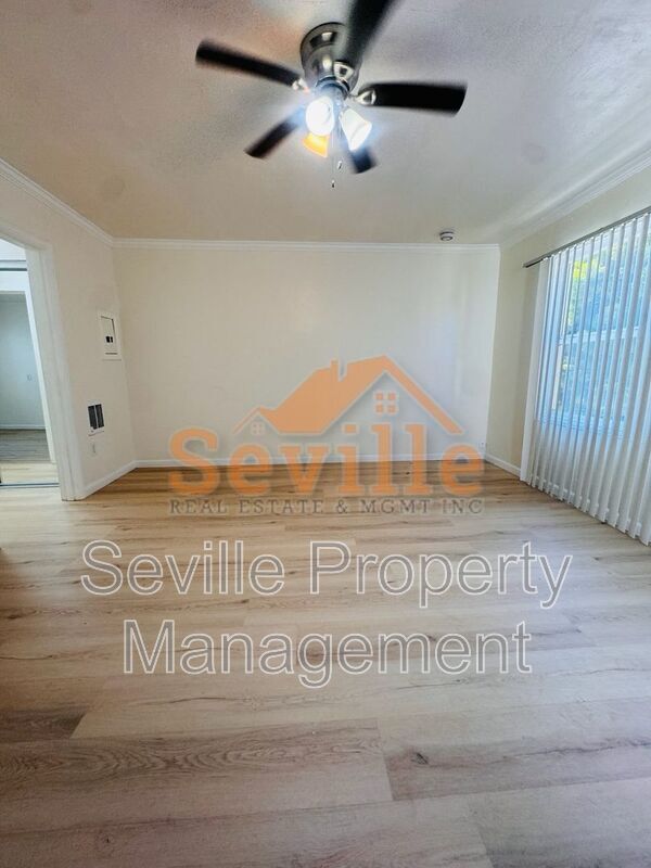 1814 Chestnut St Oakland, CA 94607 photo 2