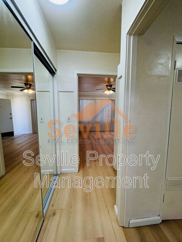 1814 Chestnut St Oakland, CA 94607 photo 5