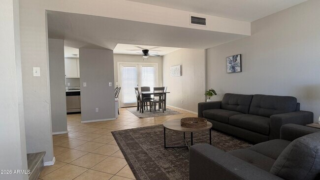 15847 N 26th Ave Phoenix, AZ 85023 photo 3