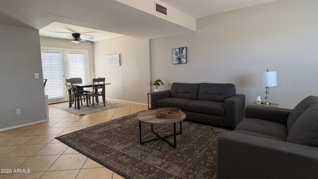 15847 N 26th Ave Phoenix, AZ 85023 photo 4