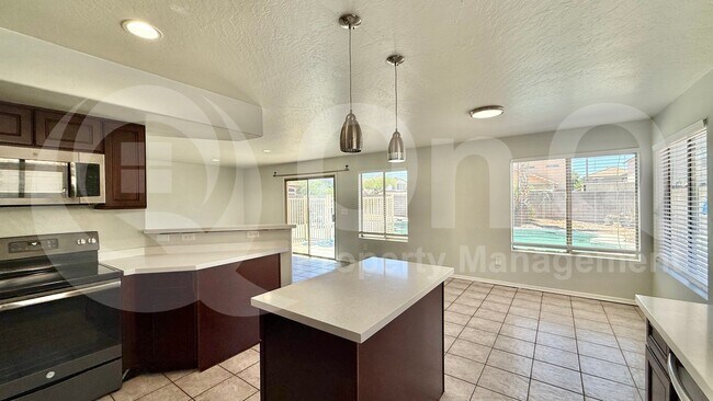 2075 E Appaloosa Rd Gilbert, AZ 85296 photo 5