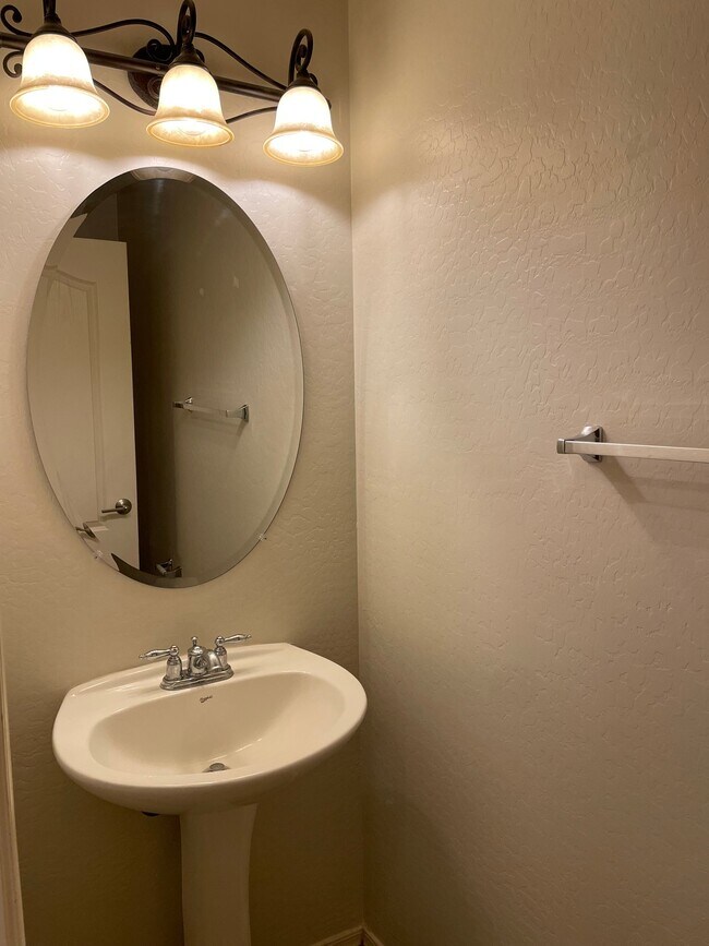 14816 N 140th Ave Surprise, AZ 85379 photo 5