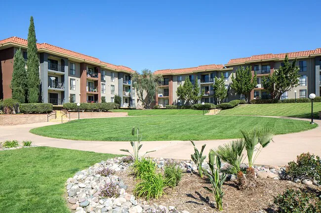 Prado Apartments photo 5