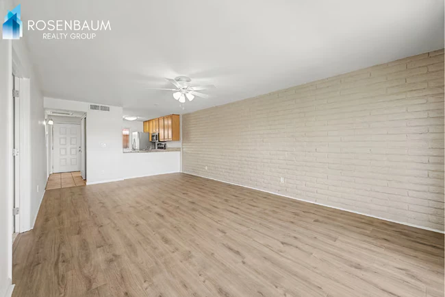 4354 N 82nd St Scottsdale, AZ 85251 photo 3