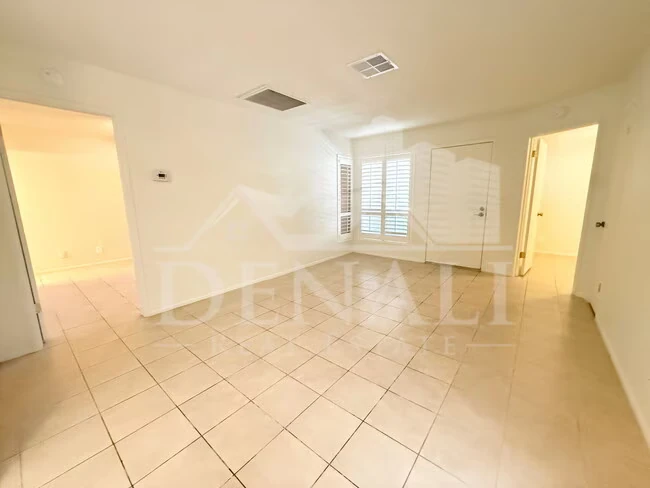 93 N Cooper Rd Chandler, AZ 85225 photo 5