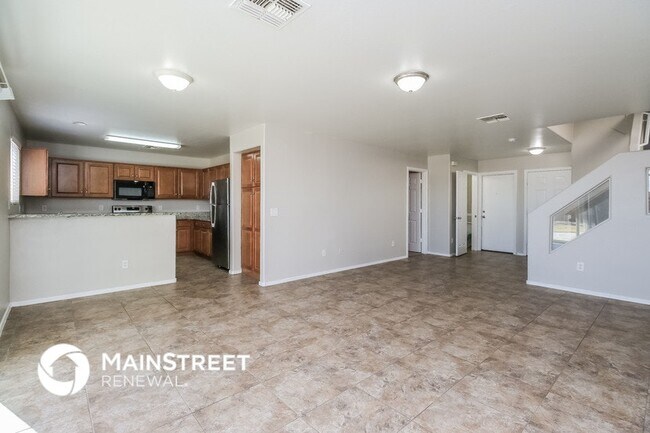 31805 N Sundown Dr San Tan Valley, AZ 85143 photo 3