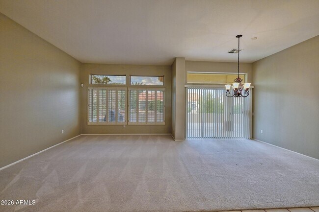 15704 W Sentinel Dr Sun City West, AZ 85375 photo 4