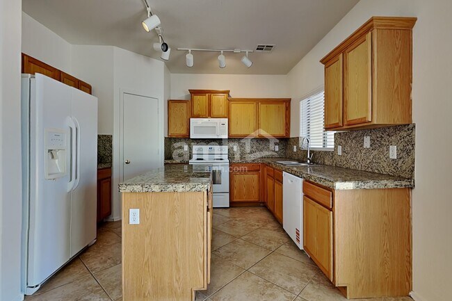 25850 W Crown King Rd Buckeye, AZ 85326 photo 3