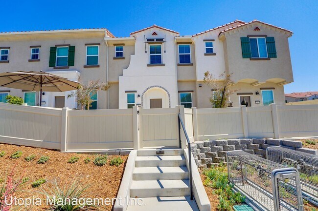 143 Avenida Chapala San Marcos, CA 92069