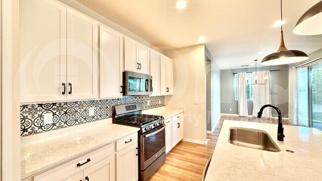 18914 S 208th Pl Queen Creek, AZ 85142 photo 3