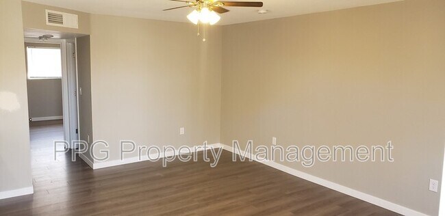 3308 W Northern Ave Phoenix, AZ 85051 photo 3