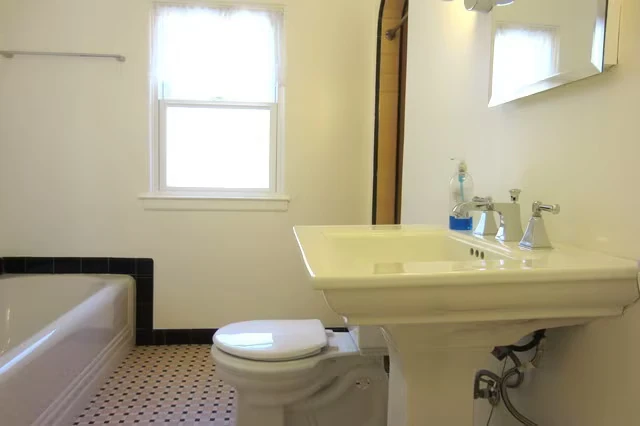 90 Cleaves Ave San Jose, CA 95126 photo 5