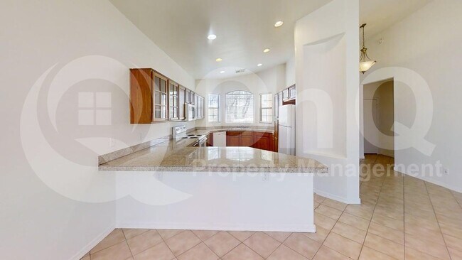 12204 W Ocotillo Ln El Mirage, AZ 85335 photo 2