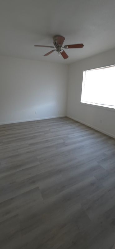 915 Almond Blossom Dr Tracy, CA 95376 photo 2