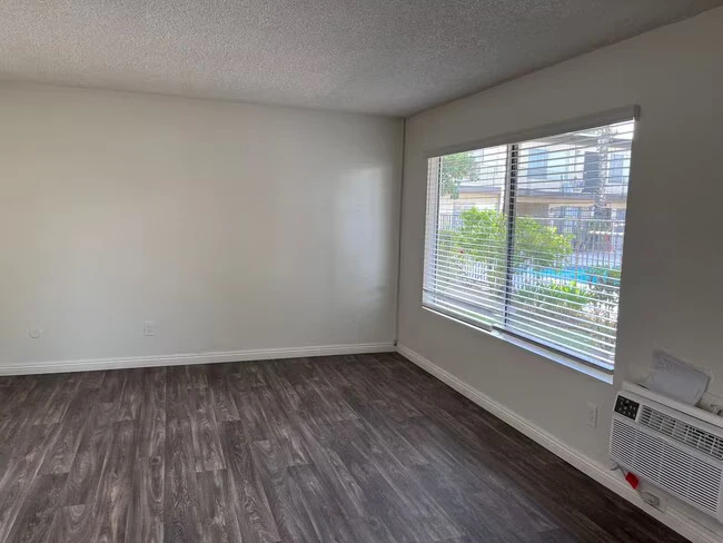 Oak Valley Apartments photo 4