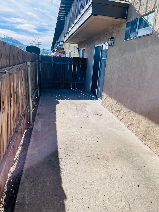 Oak Valley Apartments photo 3