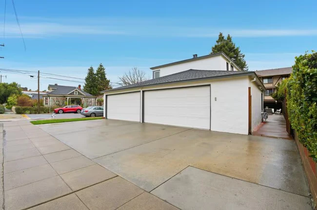 200 Anita Rd Burlingame, CA 94010 photo 4
