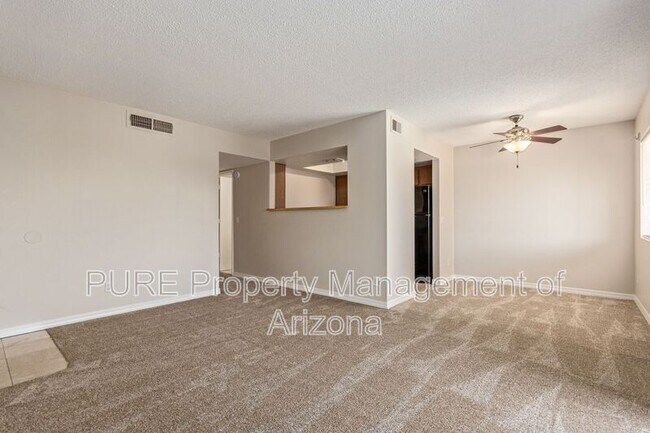 616 S Hardy Dr Tempe, AZ 85281 photo 2