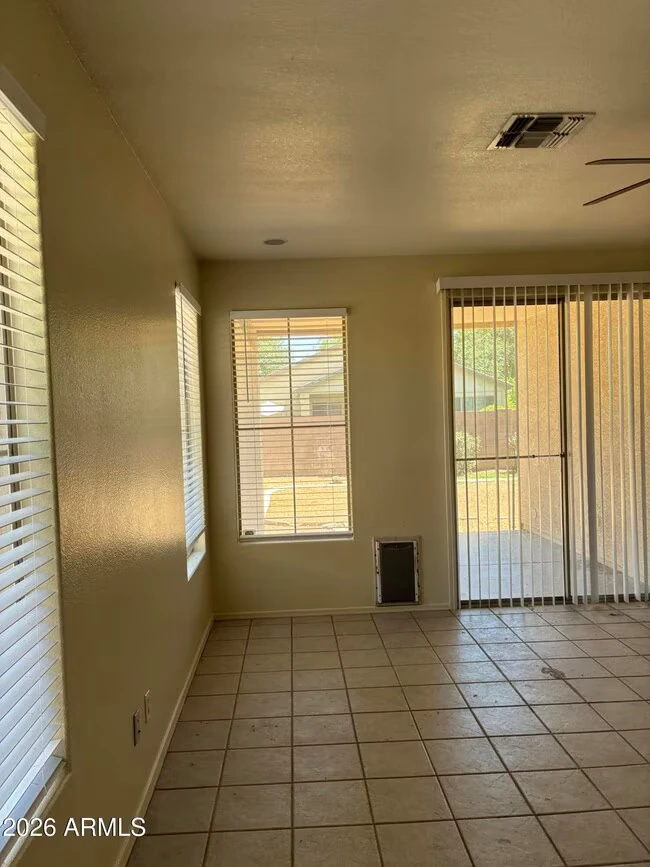 3317 E Park Ave Gilbert, AZ 85234 photo 3