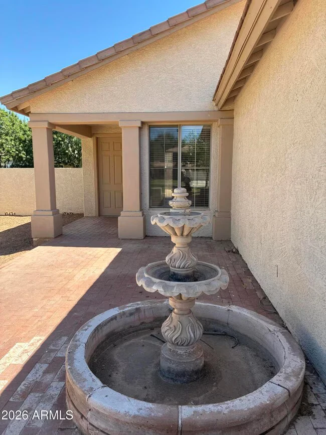 3317 E Park Ave Gilbert, AZ 85234 photo 2