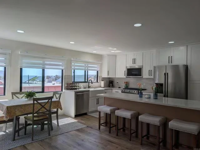 2410 La Costa Ave Carlsbad, CA 92009 photo 3