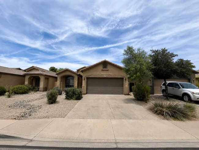 44812 Paraiso Ln Maricopa, AZ 85139 photo 3