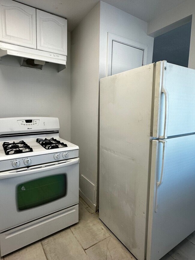 14003 N Palm St El Mirage, AZ 85335 photo 3