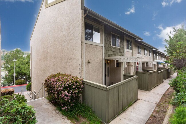 3988 60th St San Diego, CA 92115 photo 2