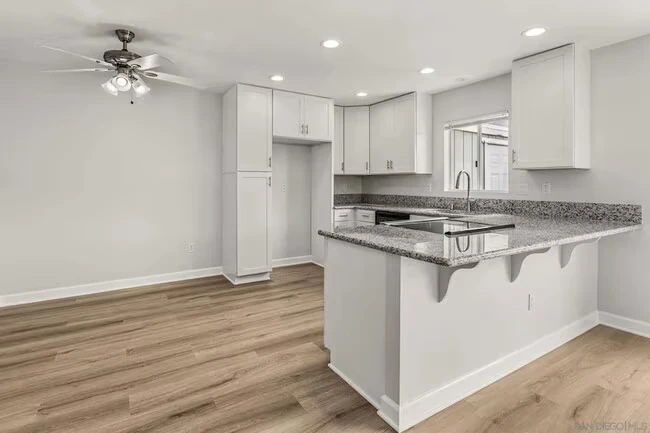 1809 Eastwood Ln Encinitas, CA 92024 photo 4