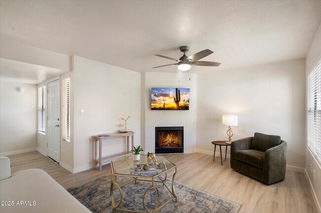 8787 E Mountain View Rd Scottsdale, AZ 85258 photo 2