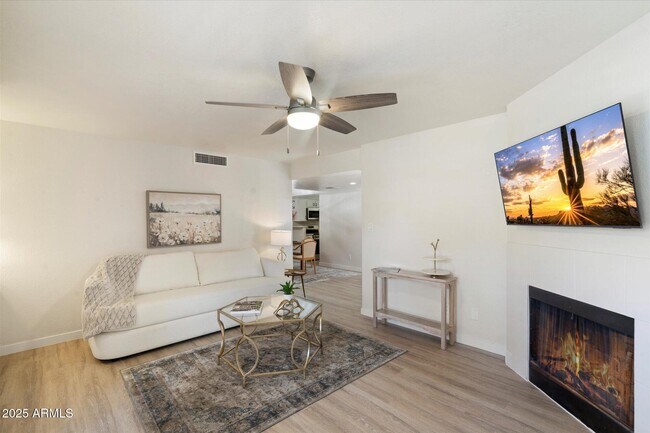 8787 E Mountain View Rd Scottsdale, AZ 85258 photo 3