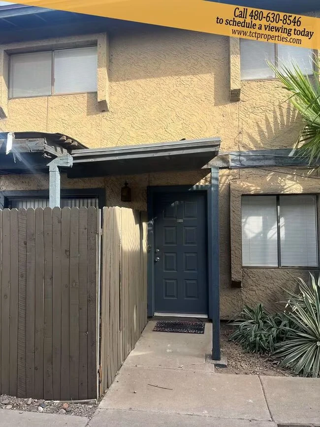 286 W Palomino Dr Chandler, AZ 85225