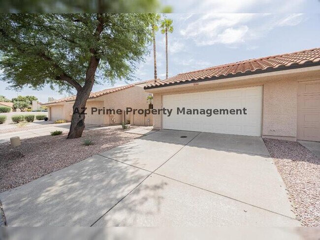 1650 N Ventura Ln photo 5