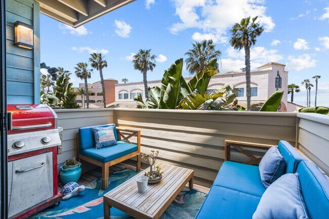 727 Seacoast Dr Imperial Beach, CA 91932