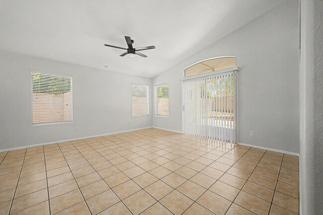 7043 W Phelps Rd Peoria, AZ 85382 photo 5
