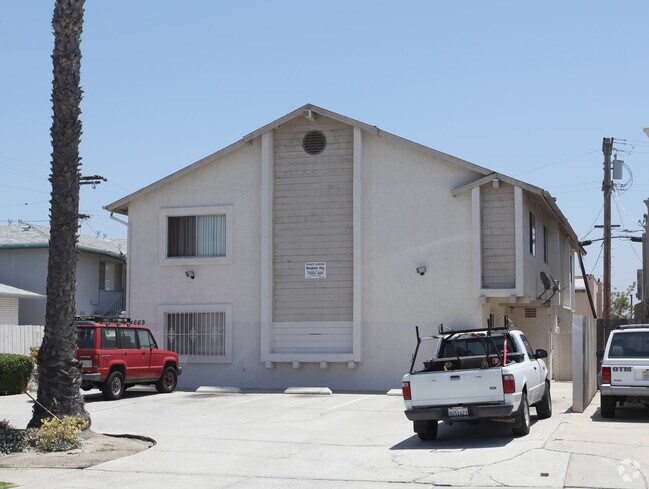 4669 36th St San Diego, CA 92116 photo 5