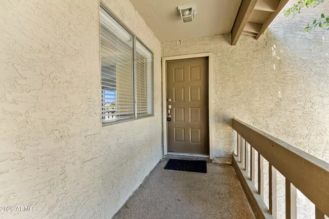 520 N Stapley Dr Mesa, AZ 85203 photo 2