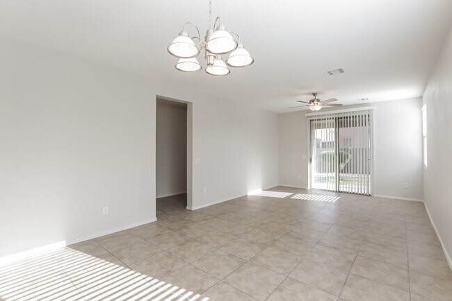2202 W Gold Dust Ave San Tan Valley, AZ 85142 photo 5