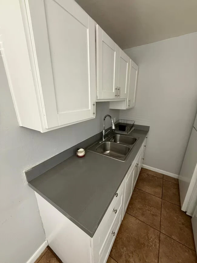 4022 San Pablo Dam Rd El Sobrante, CA 94803 photo 5