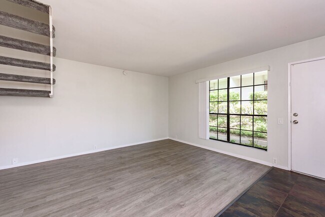 9653 Easter Way San Diego, CA 92121 photo 5