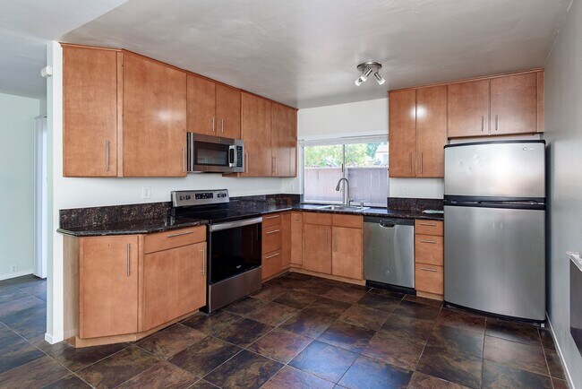 9653 Easter Way San Diego, CA 92121