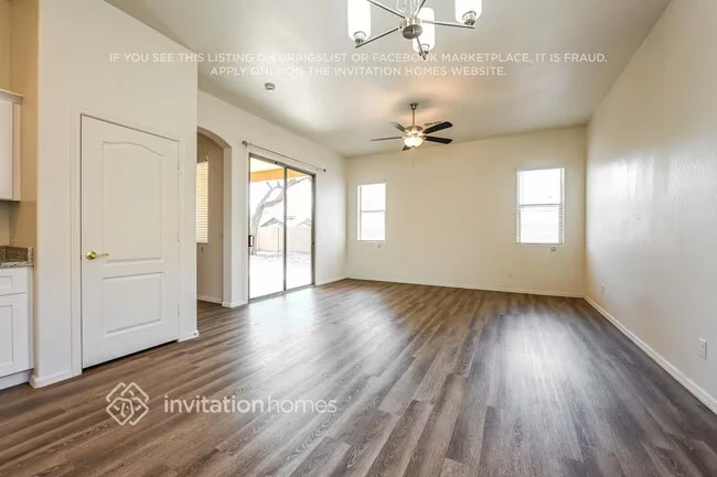 16823 W Ocotillo St Surprise, AZ 85388 photo 5