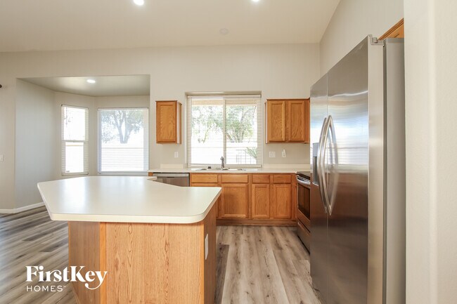 3949 N 111th Dr Avondale, AZ 85392 photo 5