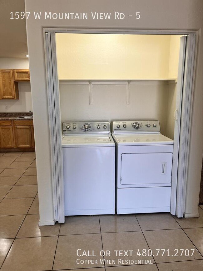 1597 W Mountain View Rd Phoenix, AZ 85021 photo 4