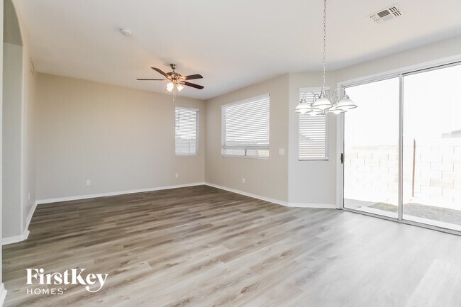 40556 N Domiano St San Tan Valley, AZ 85140 photo 4